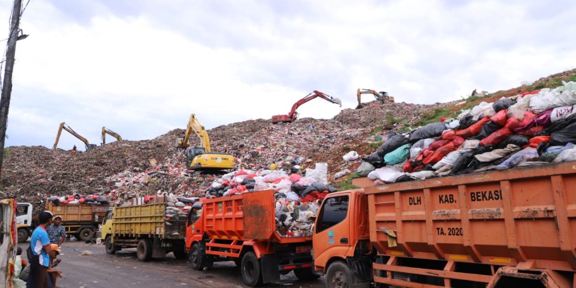 Dihantam BBM Mahal! TPA Burangkang Nyaris Tak Bergerak