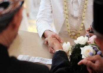 Abis Minta Maaf, Minta Dinikahin: Syawal Bikin KUA Kewalahan