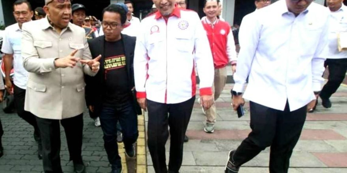 Demo di Kemenaker, Buruh FSPGI Adukan Nasibnya ke Wamen Tuntaskan Penyelesaian Dugaan ‘Union Busting’ dan PKWT PT Epson