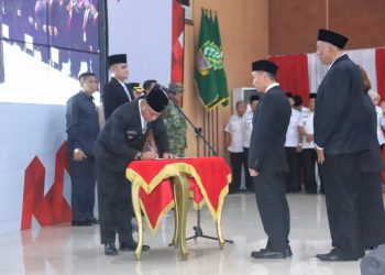 1.564 Anggota BPD se-Kabupaten Bekasi Resmi Dilantik, Plt Bupati Tekankan Integritas dan Pengabdian