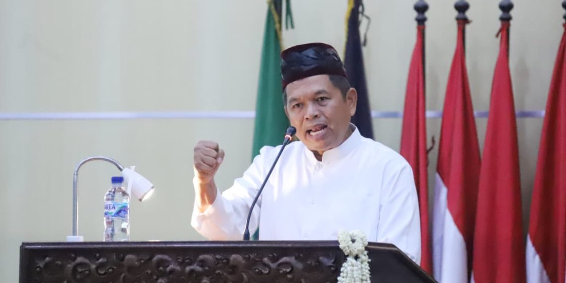 Kado Ultah Kab. Bekasi ke-76, KDM Siap Pidanakan Pelaku Pembuangan Limbah di Sungai Cilemahabang?