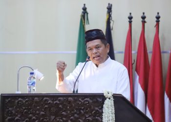 Kado Ultah Kab. Bekasi ke-76, KDM Siap Pidanakan Pelaku Pembuangan Limbah di Sungai Cilemahabang?