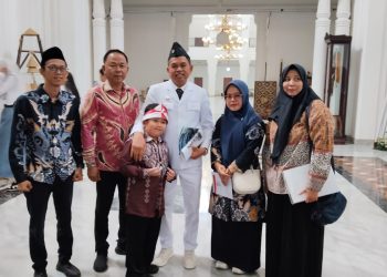 Dari Ruang Kelas ke Gedung Sate, Atta Fathurrahman Dapat Apresiasi Langsung dari Gubernur Jabar
